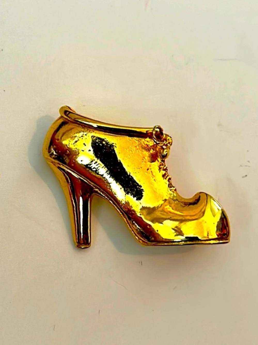 Vintage Ferragamo Fashion Shoe Brooch!